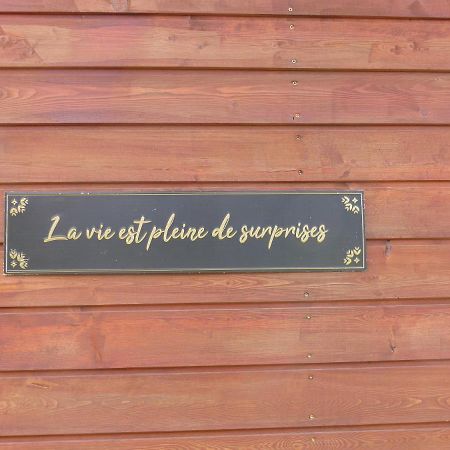 Mon Ptit Nid House Tiny House Apartamento Panissieres Exterior foto